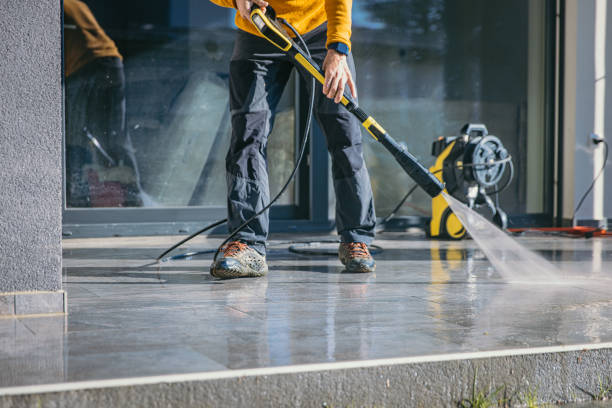 Why Choose Our Certified Pressure Washing Experts for Your Project Needs in Bald Kno, AR?